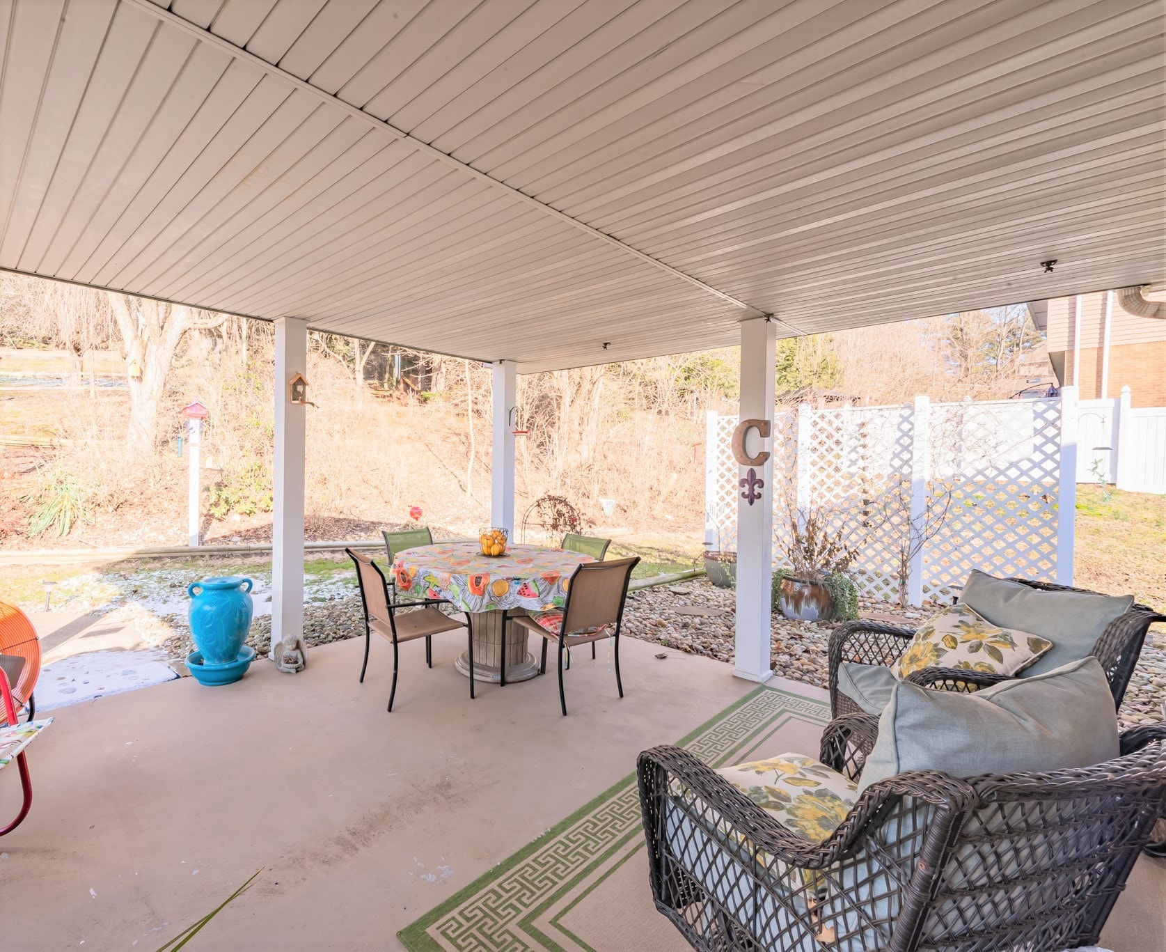 17 Glenmeade Rd, Greensburg, PA 15601-54 (3)