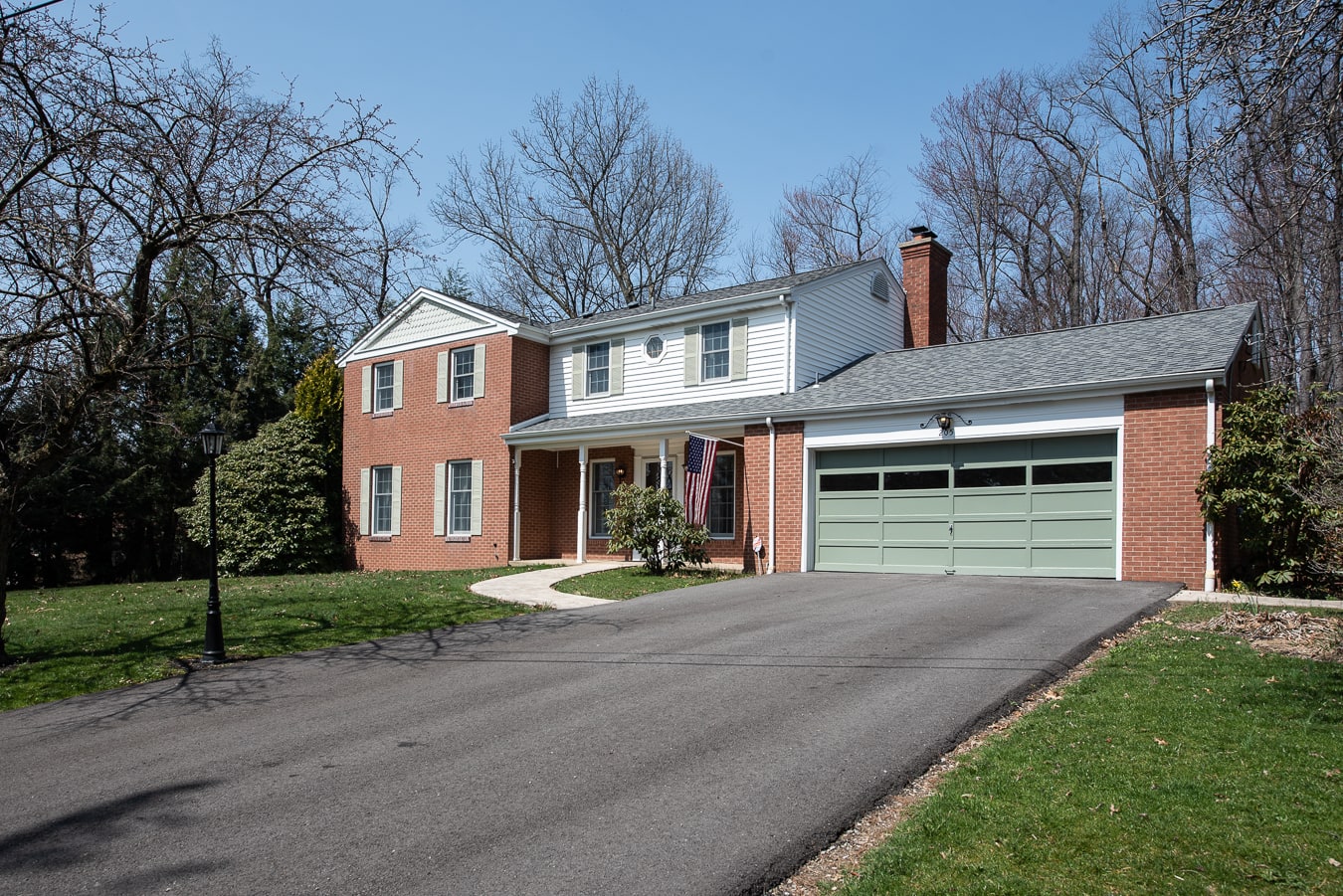 205 Forest Glen-2