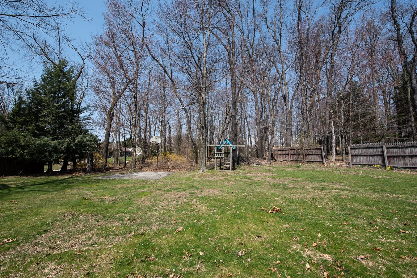 205 Forest Glen-6